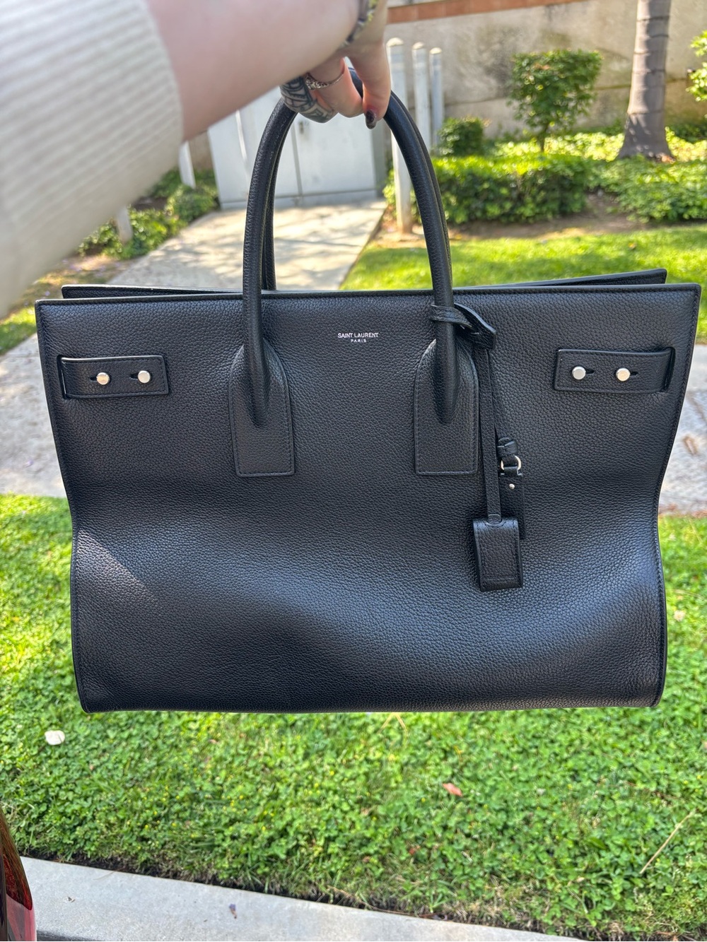 Saint Laurent Sac de Jour Large Thin Tote Bag